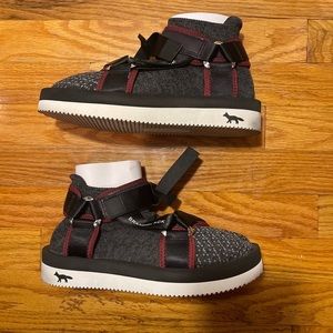 Maison Kitsune Brandblack Tabi Sandals